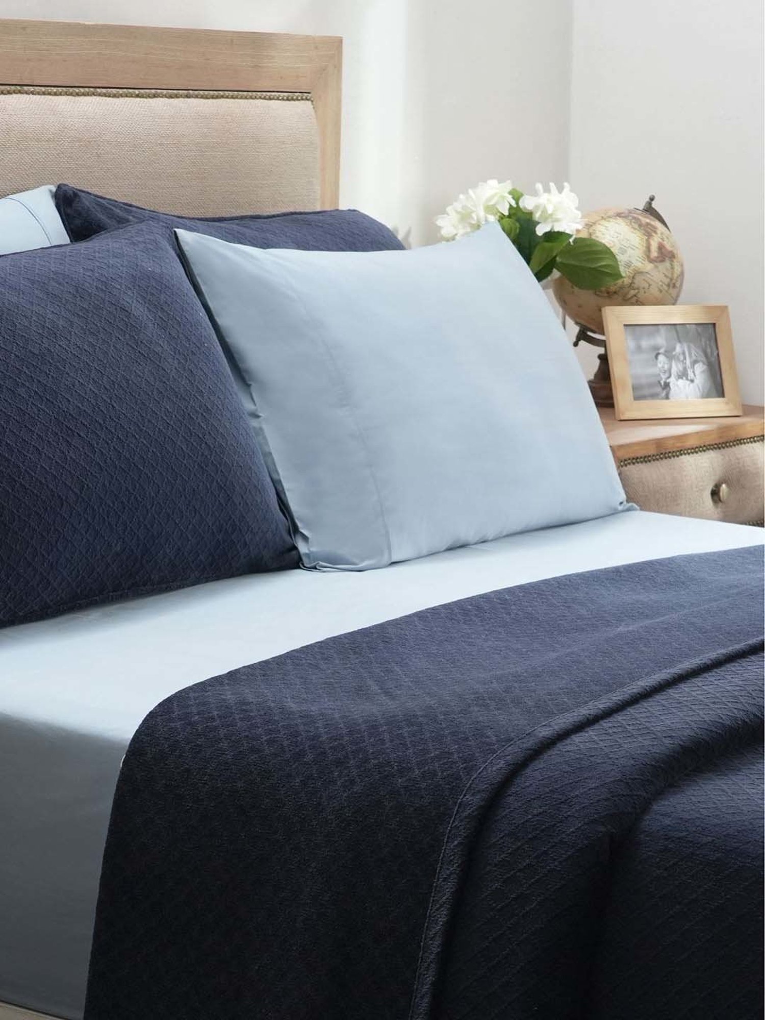 Maspar Colorart Blaize Dark Blue Cotton 200 TC 256 GSM Double Size Bed Cover