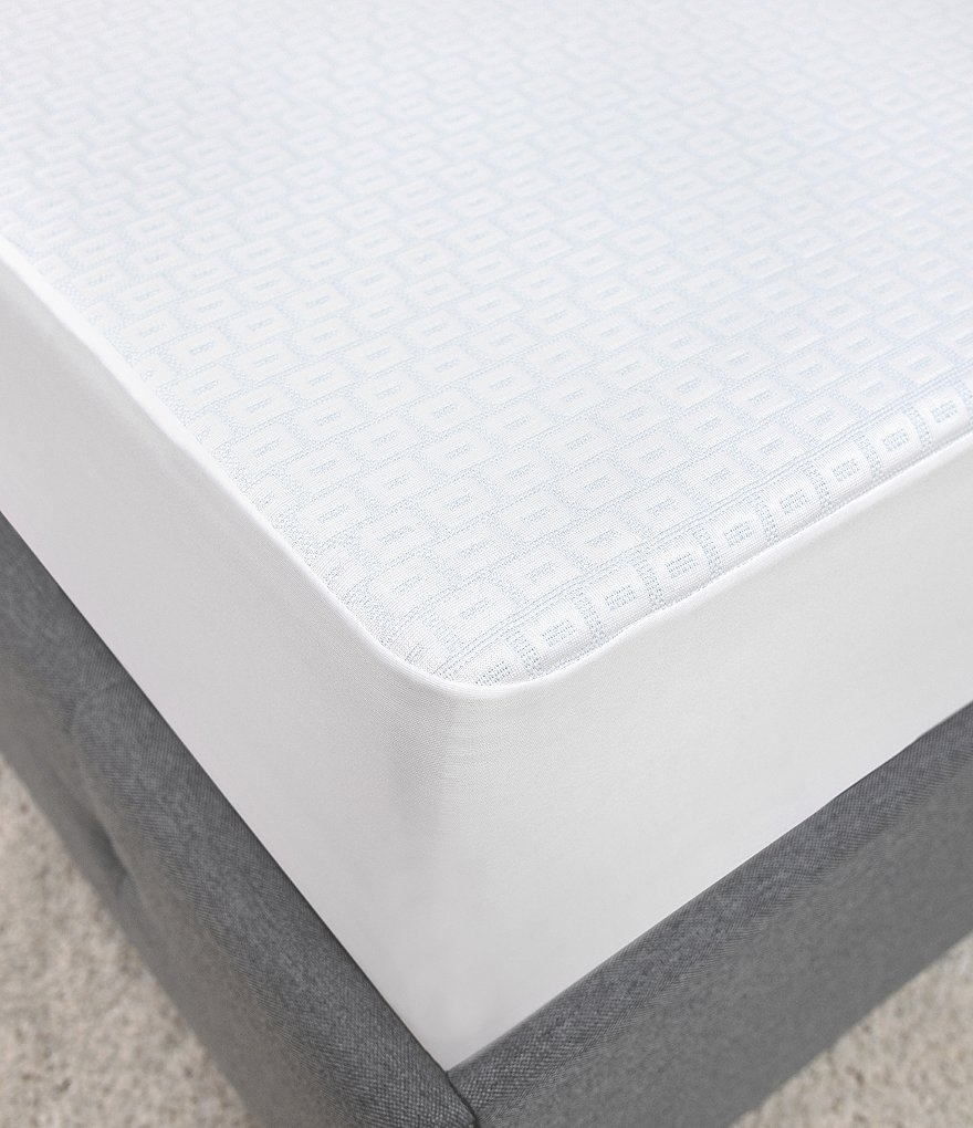 Sensorpedic SensorCOOL Elite Ultra Cooling Waterproof Mattress Protector