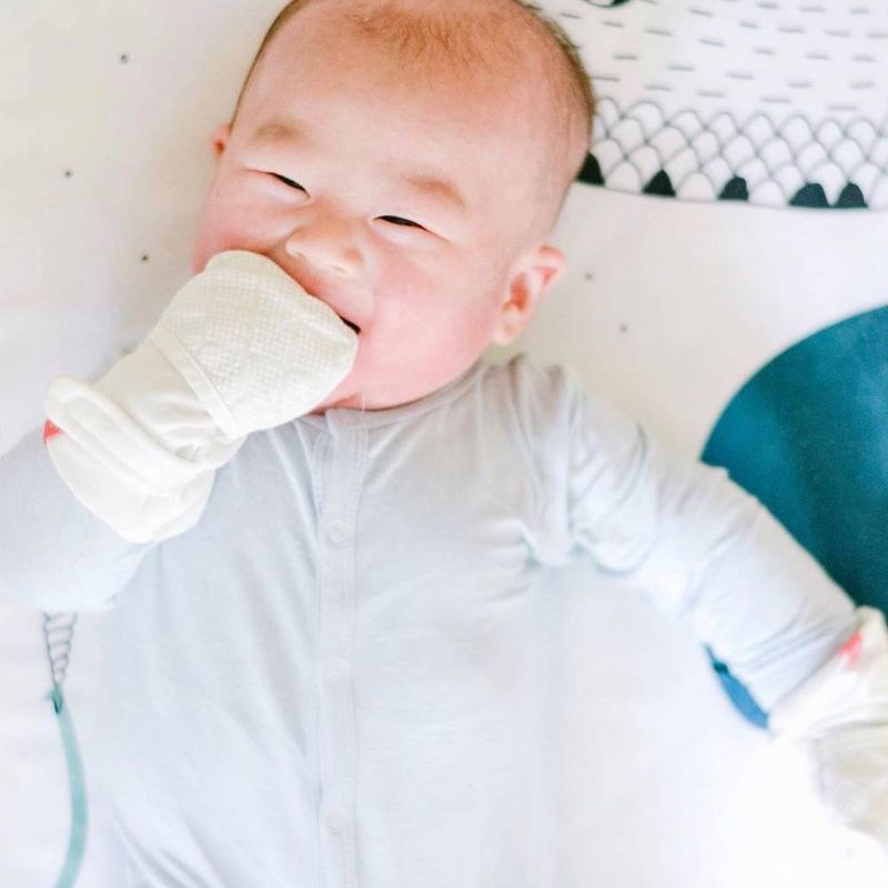 Goumi Baby Organic Cotton Diamond Dots Mittens & Boots - Cream 0-3M