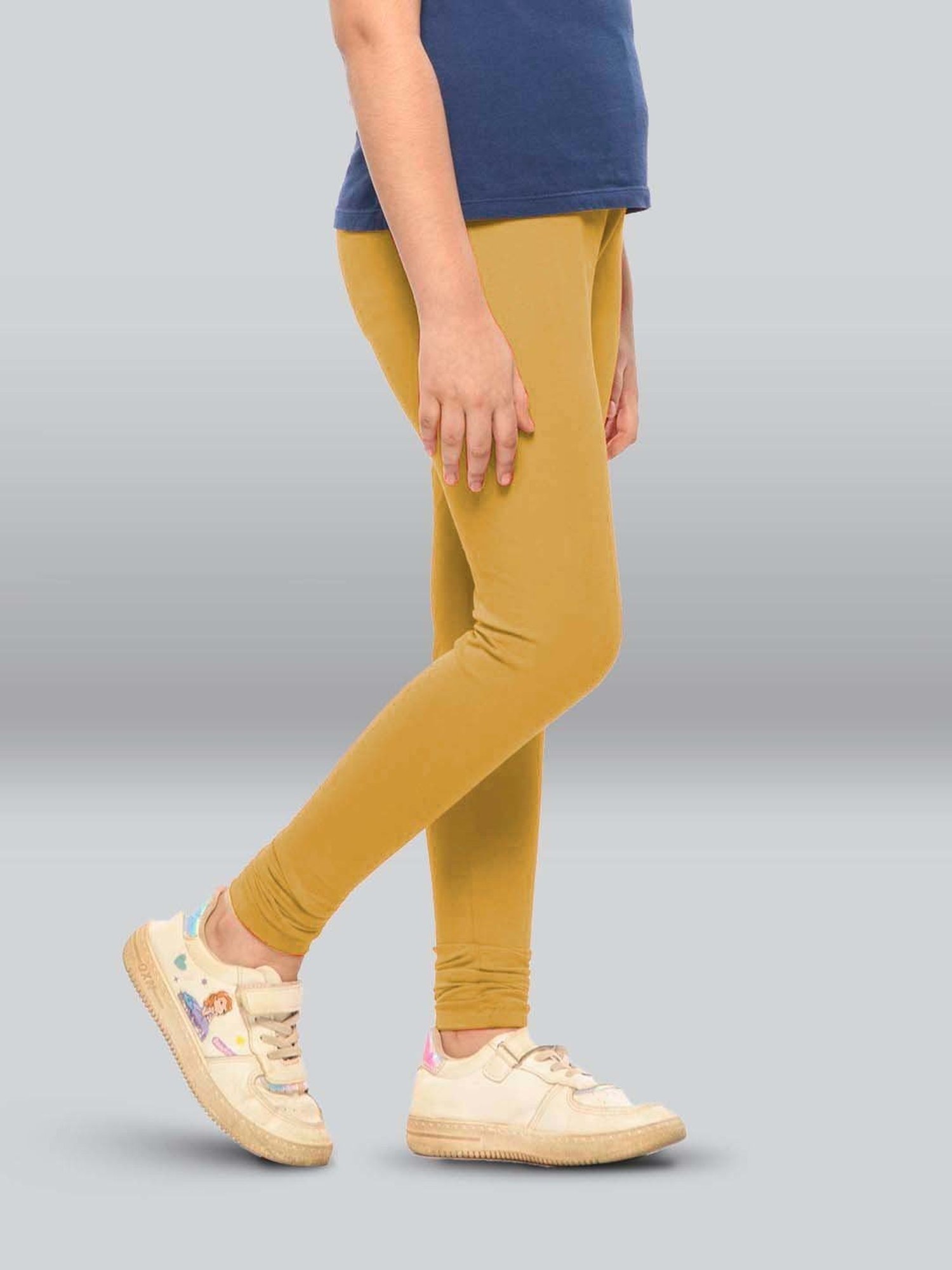 Jockey Kids White & Black Cotton Striped Leggings