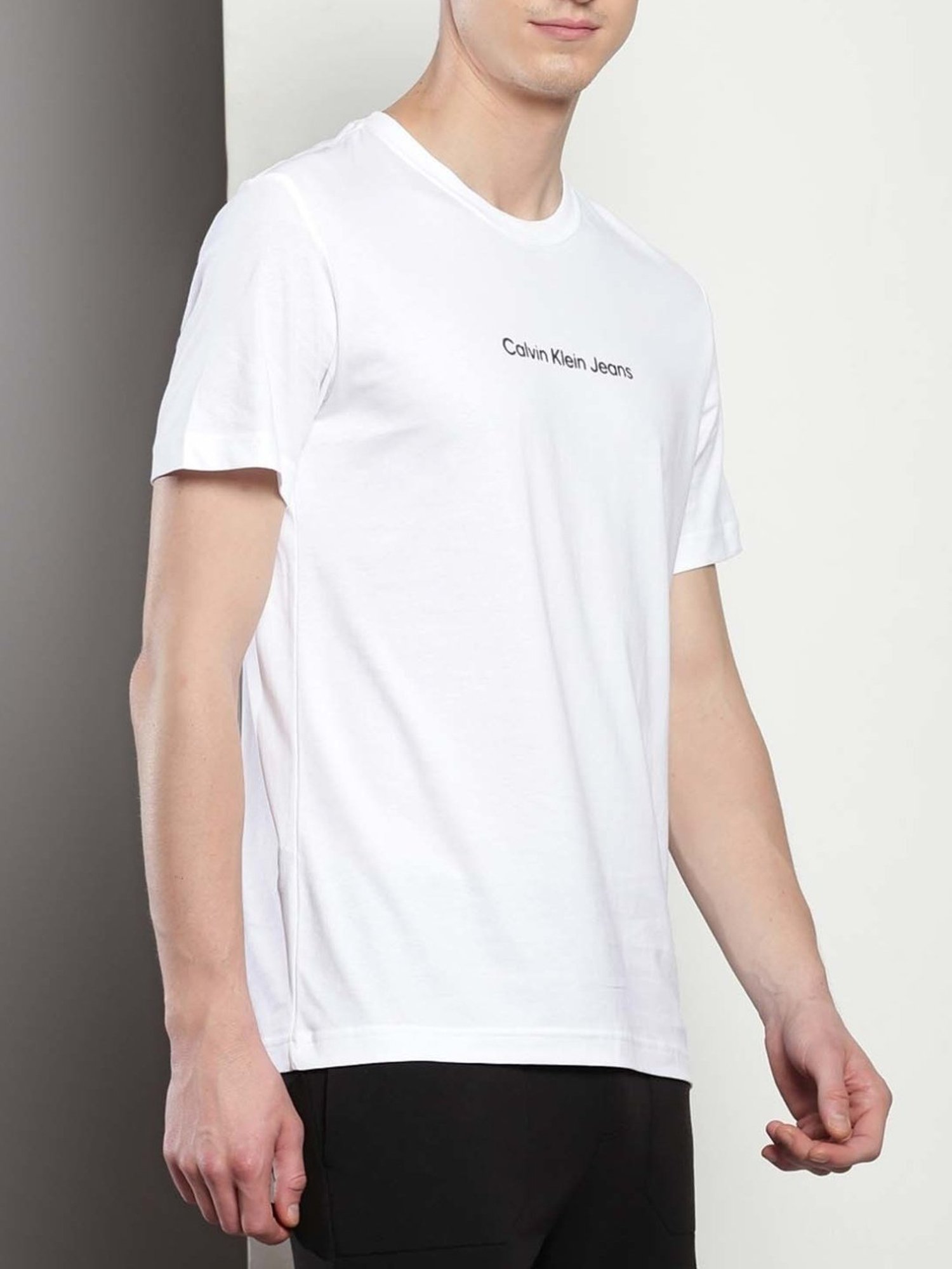 Calvin Klein Bright White Cotton Regular Fit Logo Printed T-Shirt