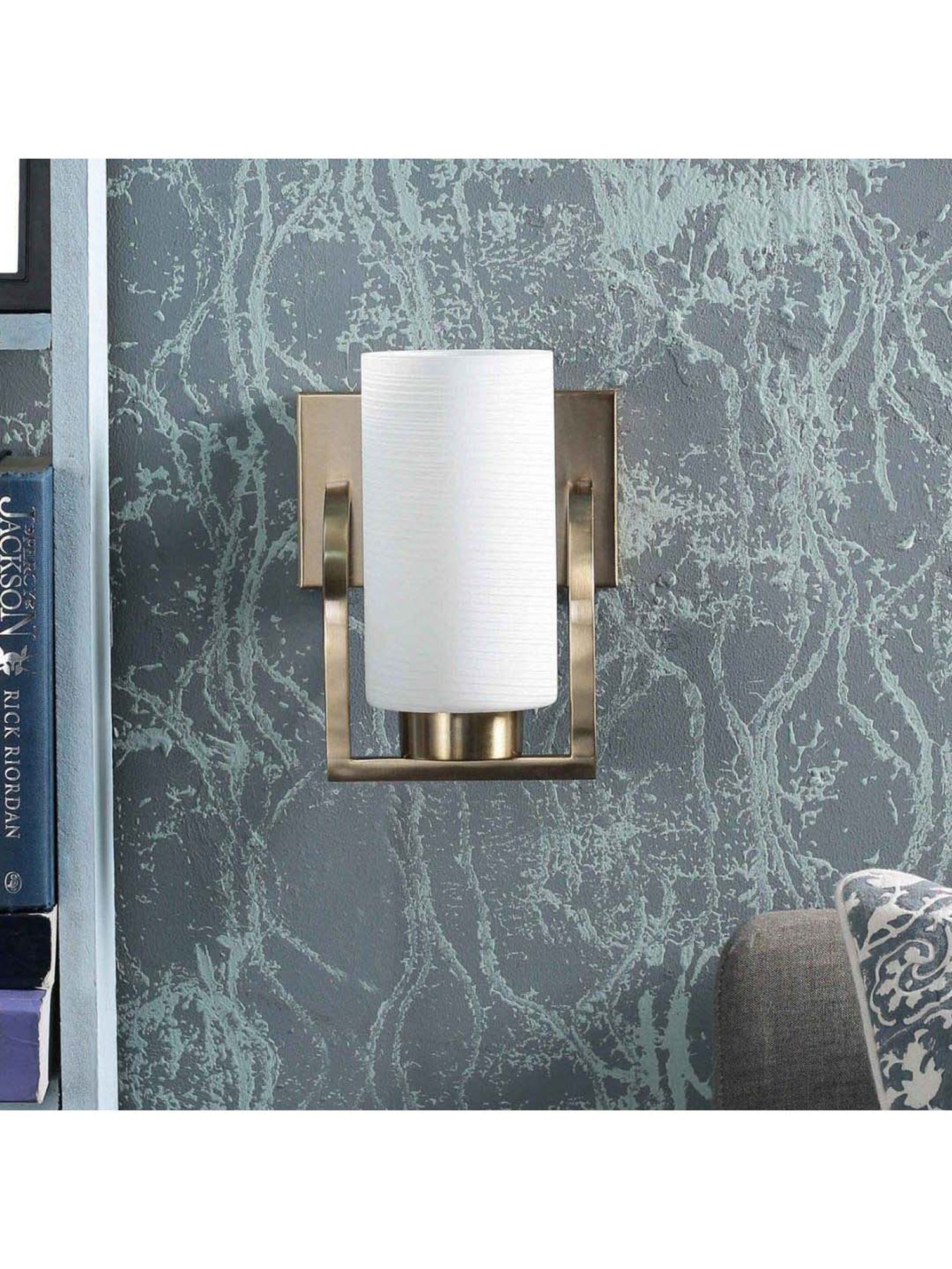 Kapoor E Illuminations White Glass Wall Light