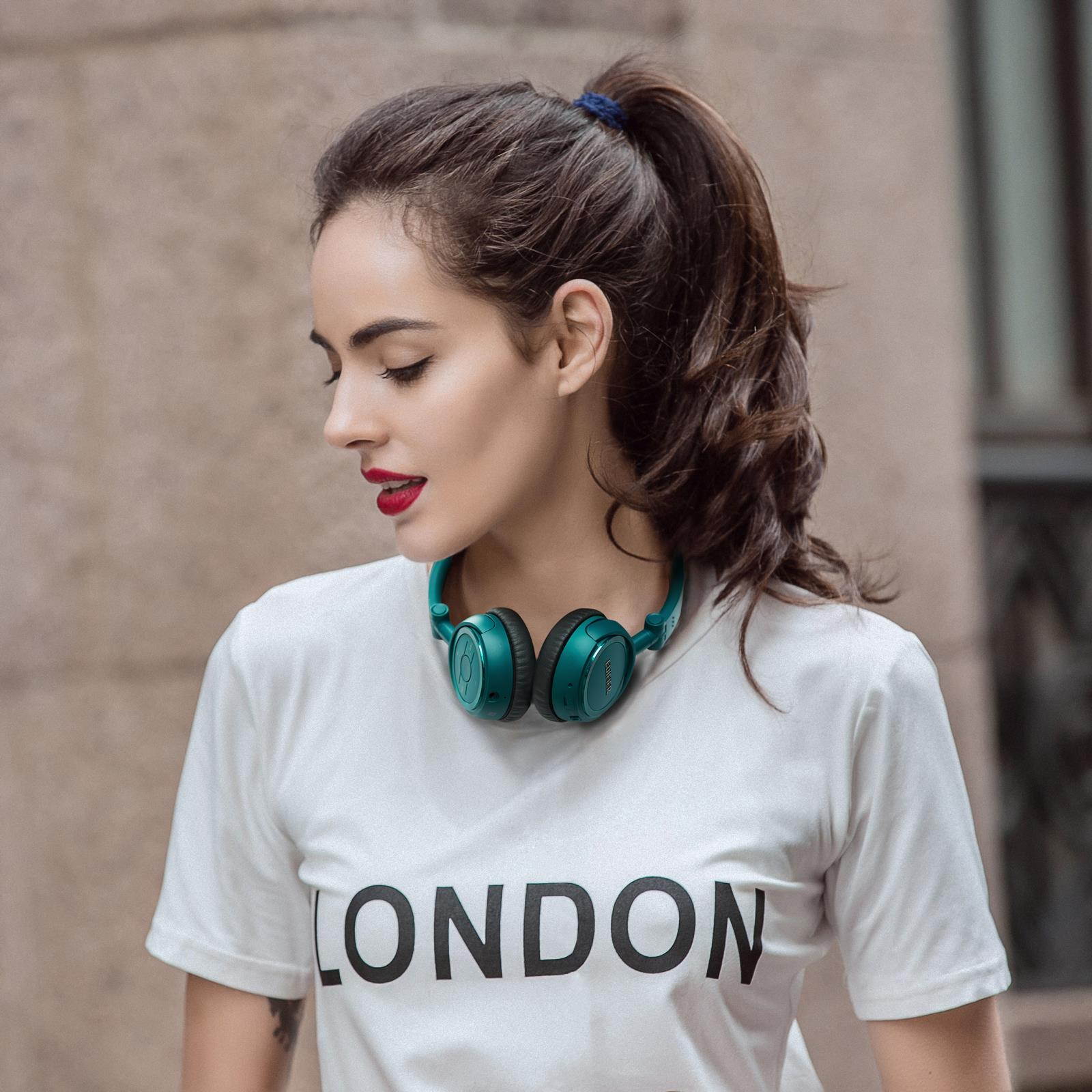 Edifier W675BT On-ear Bluetooth v4.1 Headphones Foldable with NFC Connect 40mm Drivers - Blue