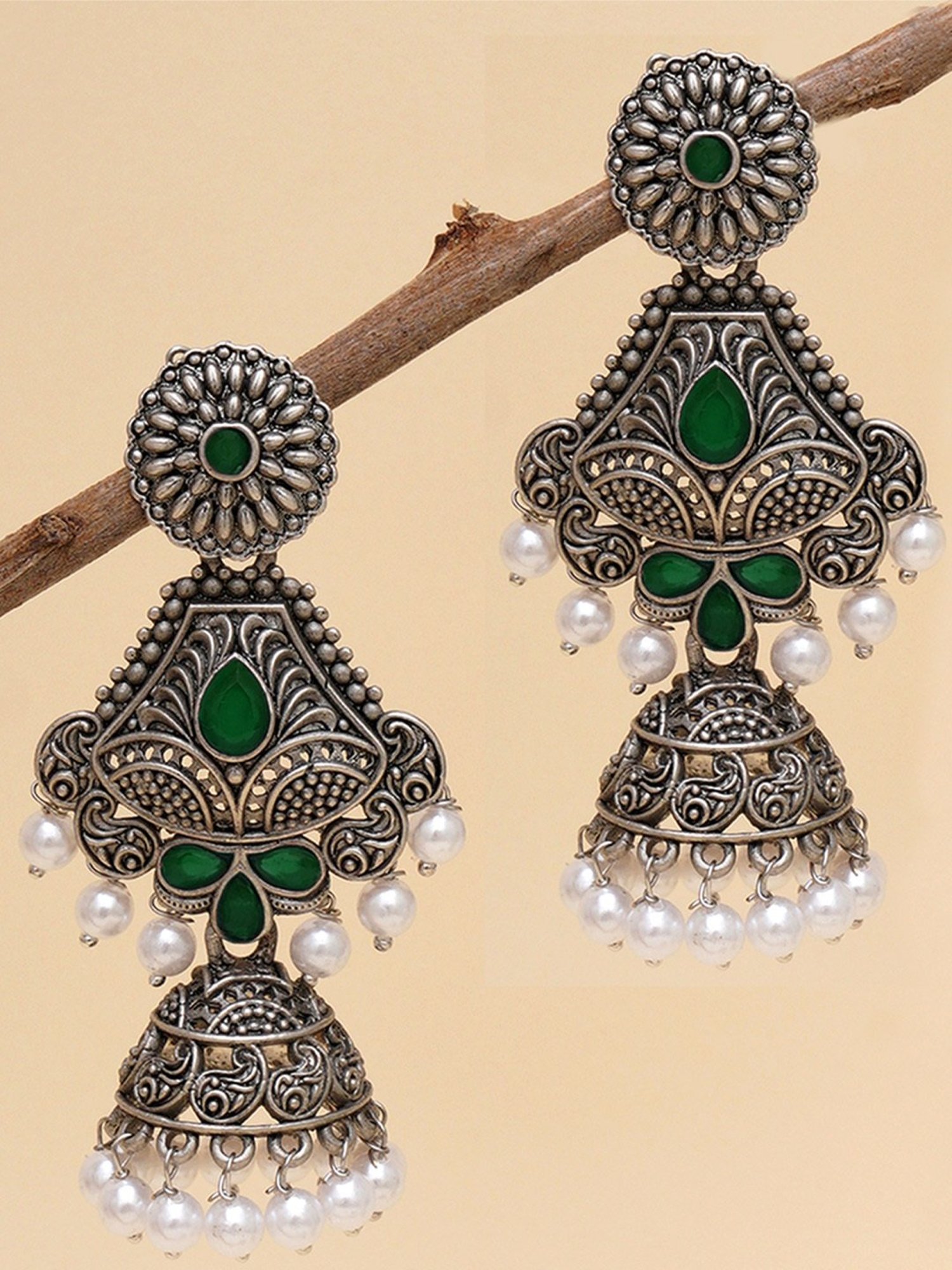 Karatcart Oxidized Silver Handcrafted Green Long Jhumki Earrings