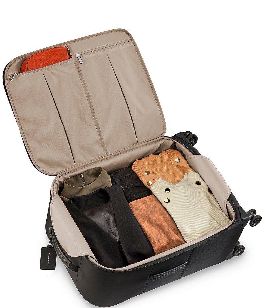 Briggs & Riley Rhapsody Medium Spinner