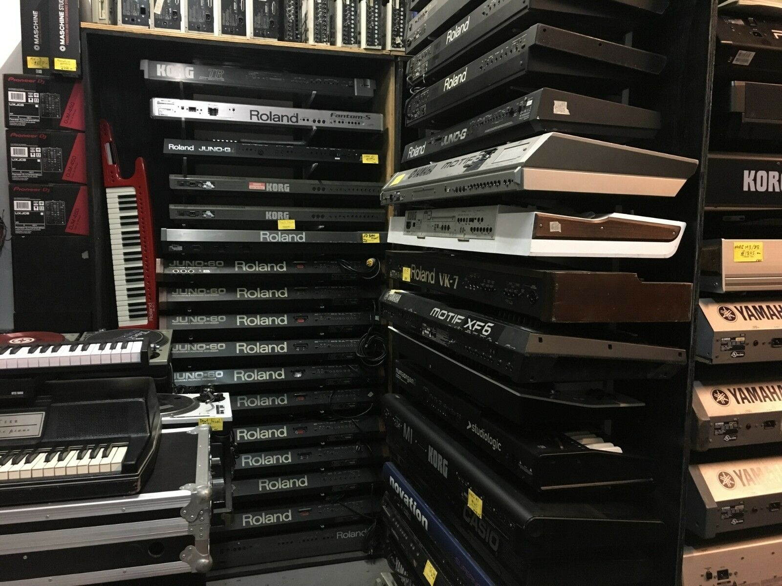 Alesis V61 ,61-Key Professional USB MIDI Pad/Keyboard Controller //ARMENS//