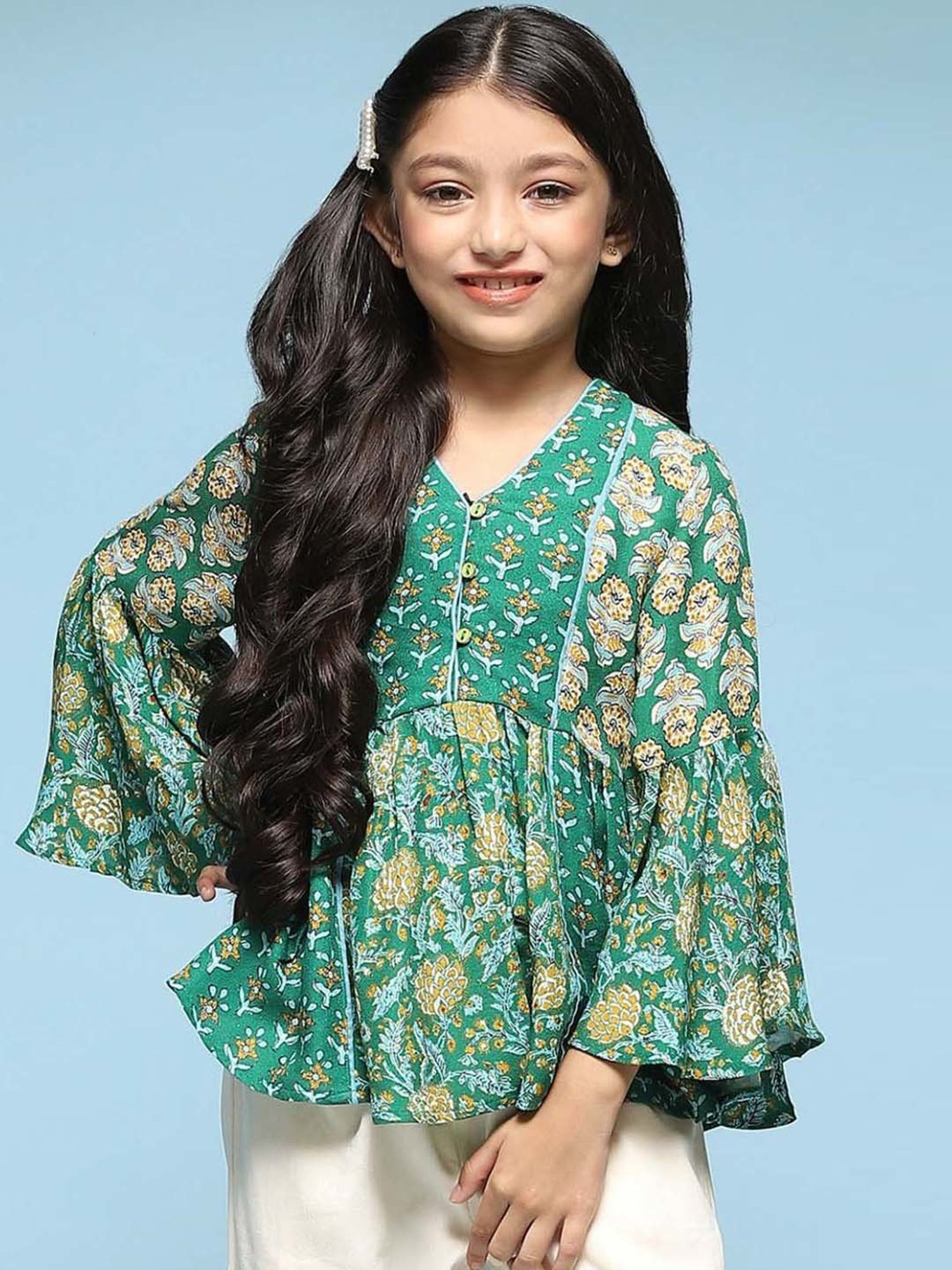 BIBA Girls Kids Green Printed Full Sleeves Top