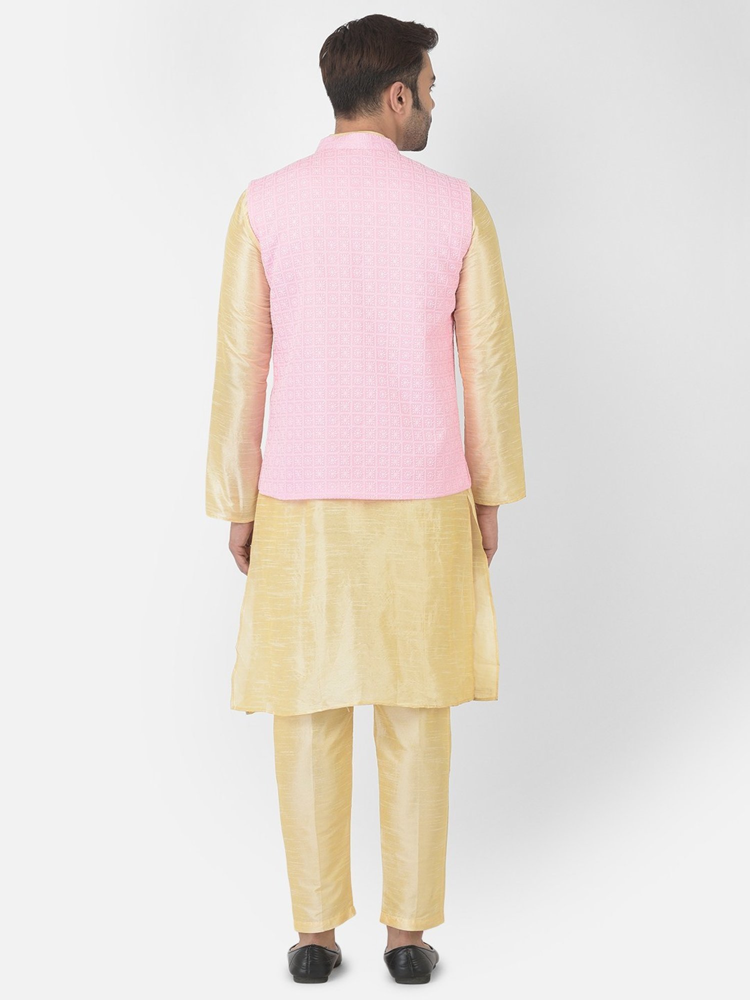 Deyann Pink & Yellow Regular Fit Embroidered Kurta Set With Jacket