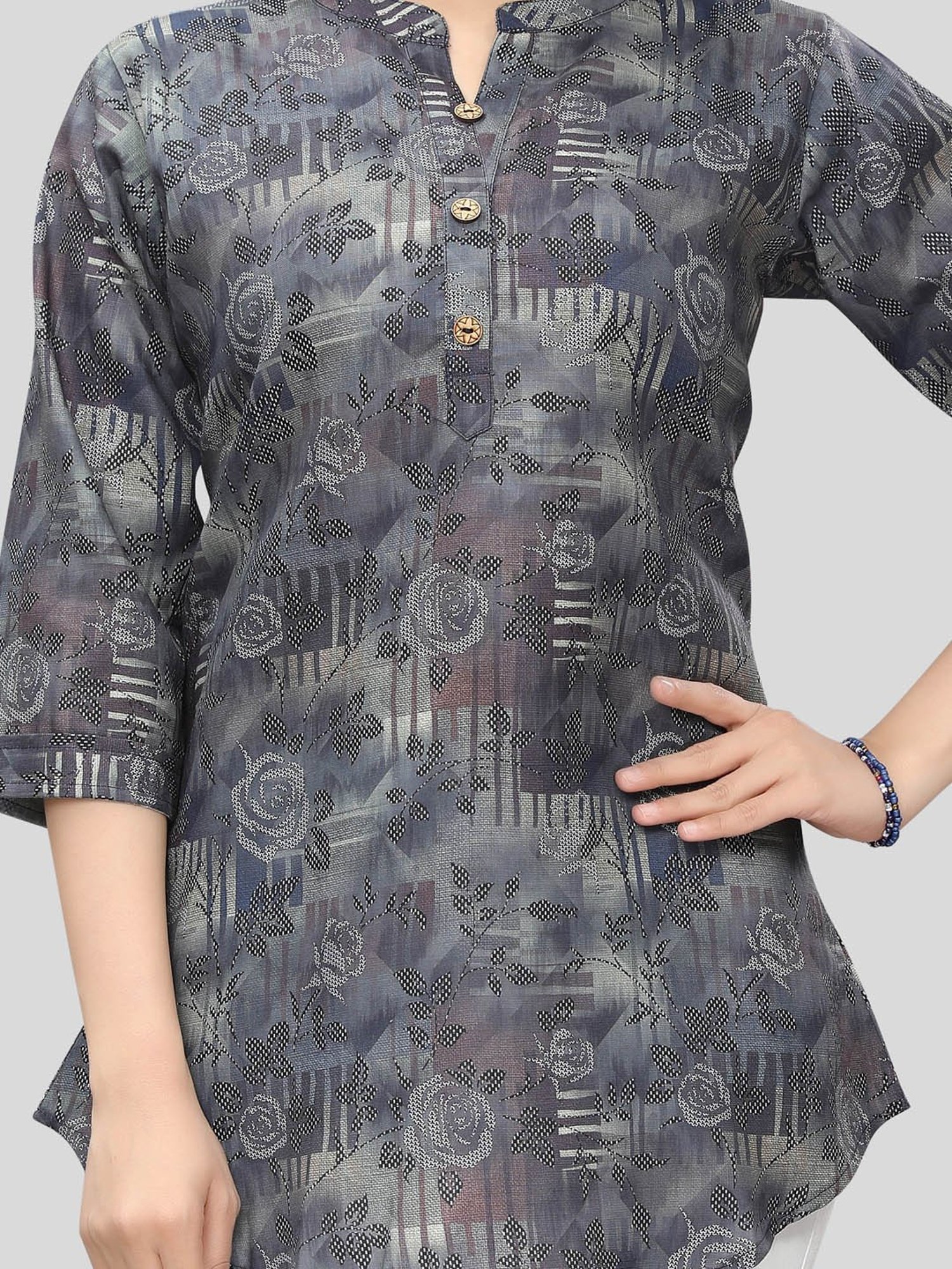 Saree Swarg Grey Printed A Line Short Kurti