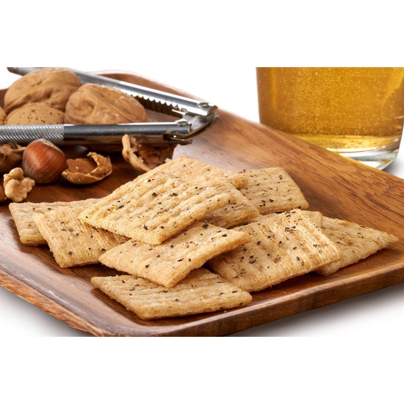 Triscuit Cracked Pepper & Olive Oil Crackers - 8.5oz