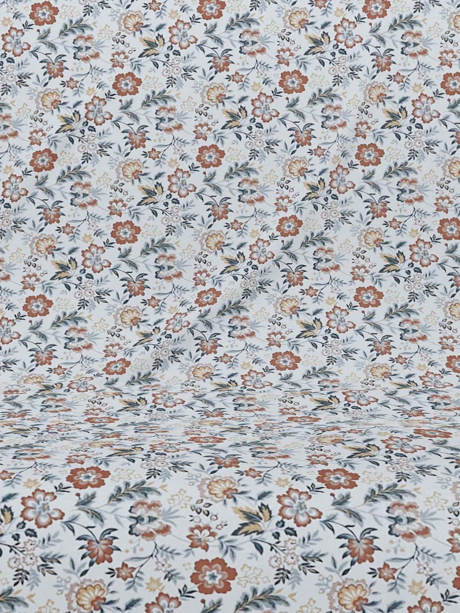 Living Scapes by Pantaloons Multicolor Cotton 144 TC King Bed Sheet with 2 Pillow Covers