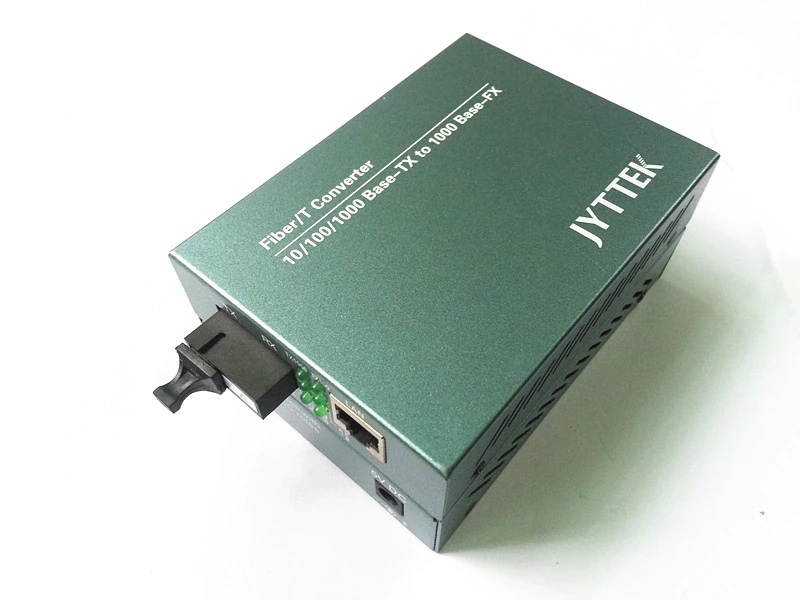 10/100/1000 Mbps Gigabit Media Converter RJ45 Ethernet to Fiber Optic 20Km A TX1310/RX1550 SC