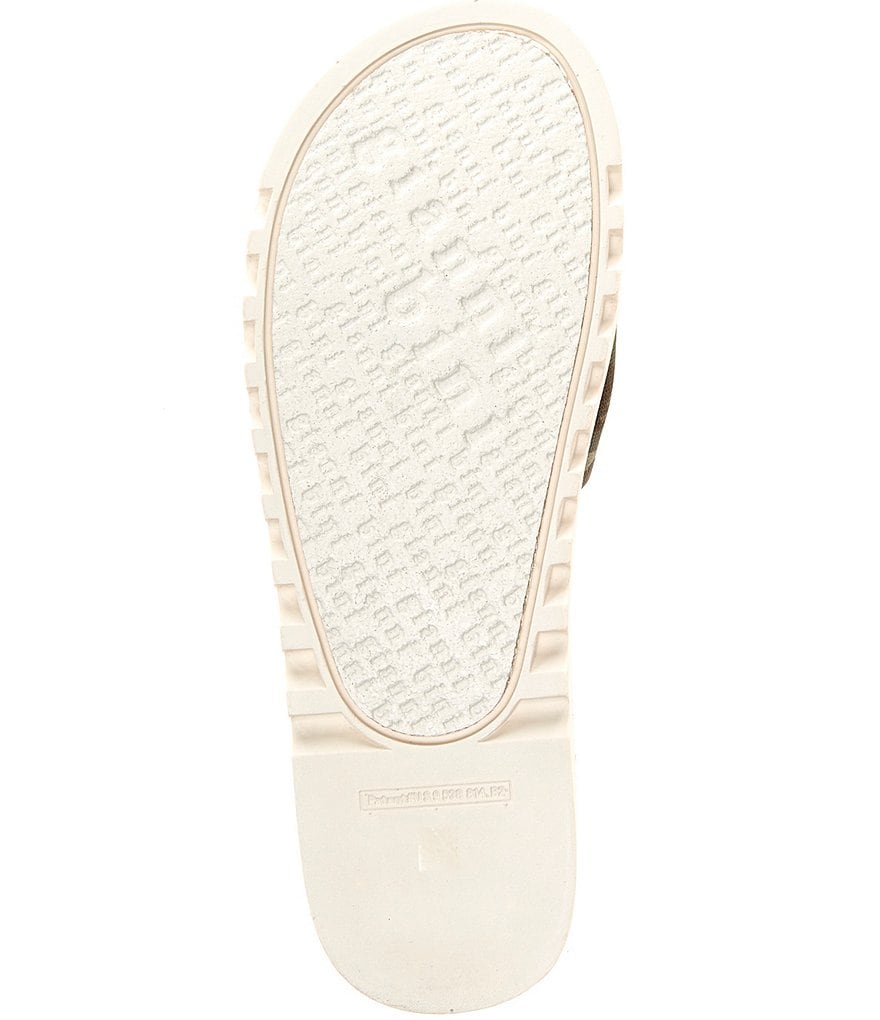 Gianni Bini Aleksah Camo Print Stretch Knit Band Slides