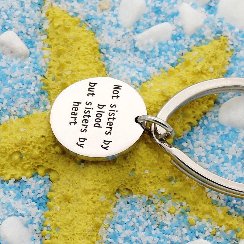 Best Friend Gifts Sister Key Chain Family Gifts for Women Girl Not Sisters by Blood But Sisters by Heart