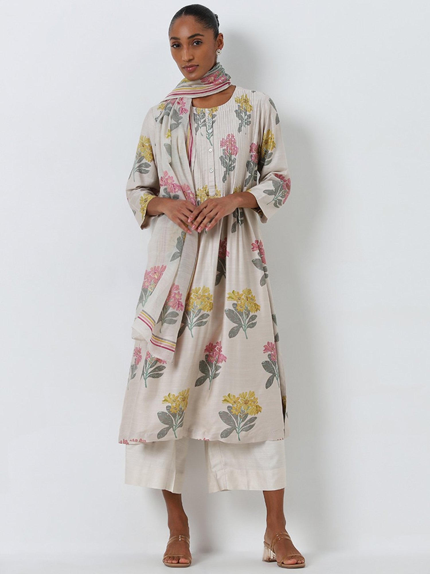 Zuba by Westside Beige Floral Printed Dupatta