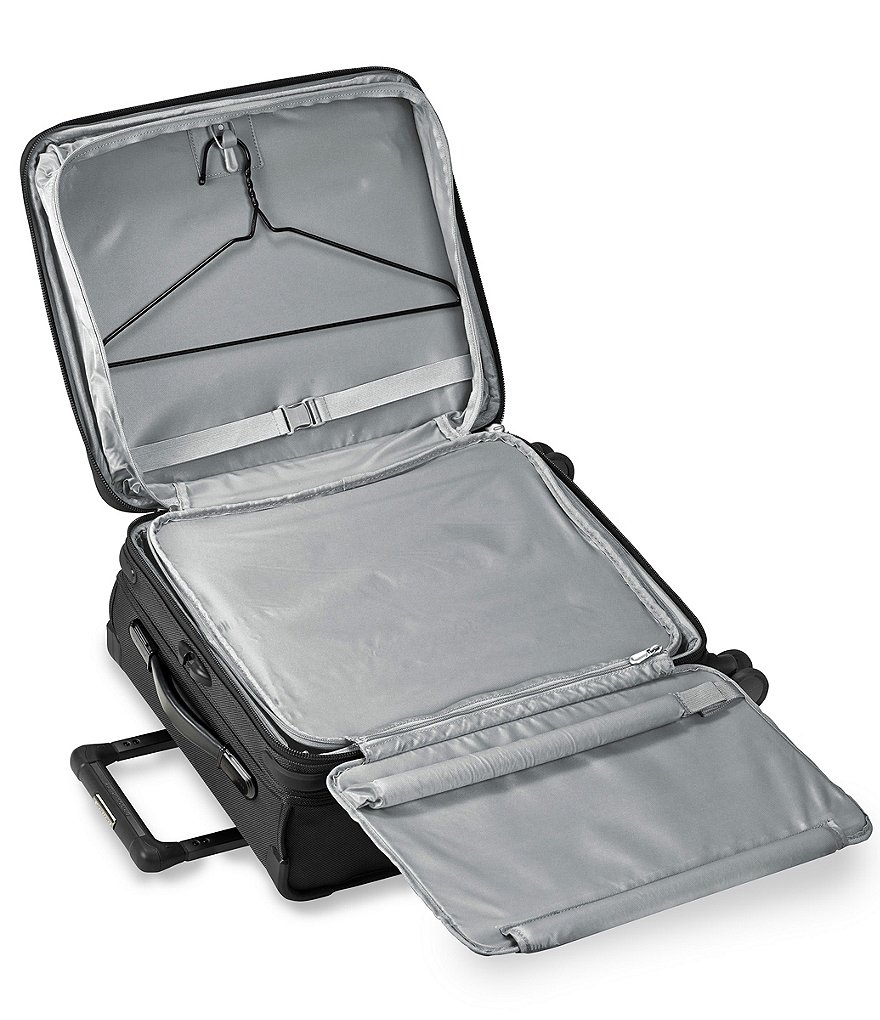 Briggs & Riley Baseline International Carry-On Expandable Wide-Body Spinner