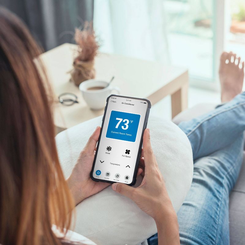 Sunpentown 14000-BTU Portable Air Conditioner White