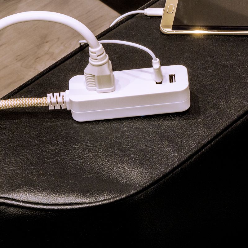 Cordinate Designer 1-Outlet 2 USB Port Surge Protector with 10' Extension Cord Tan/White