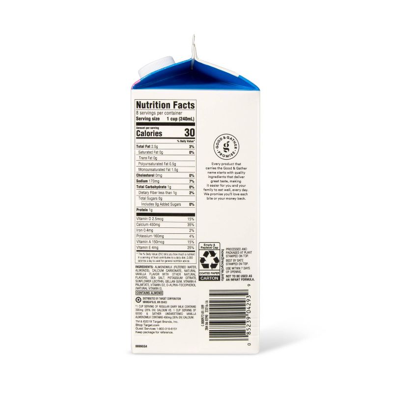 Unsweetened Vanilla Almond Milk - 0.5gal - Good & Gather™