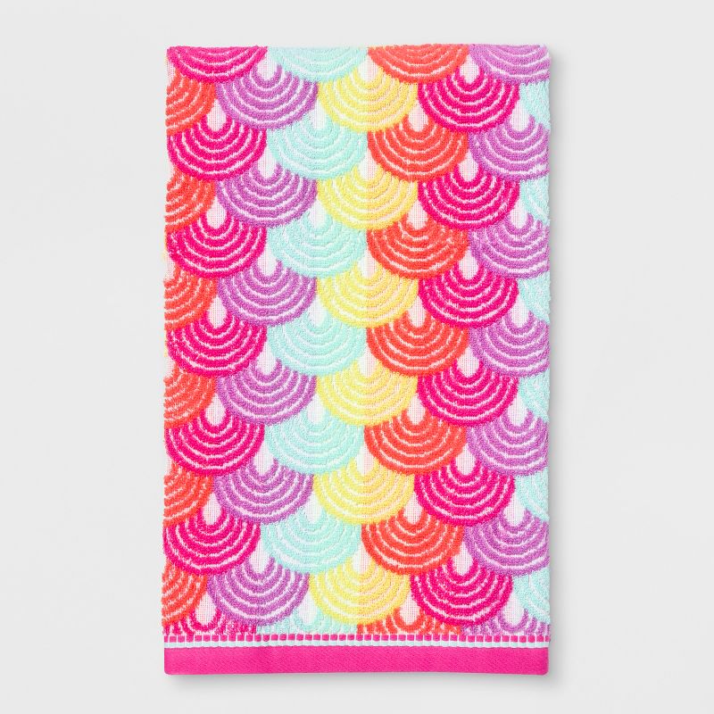 Scallop Bath Towel Pink - Pillowfort™