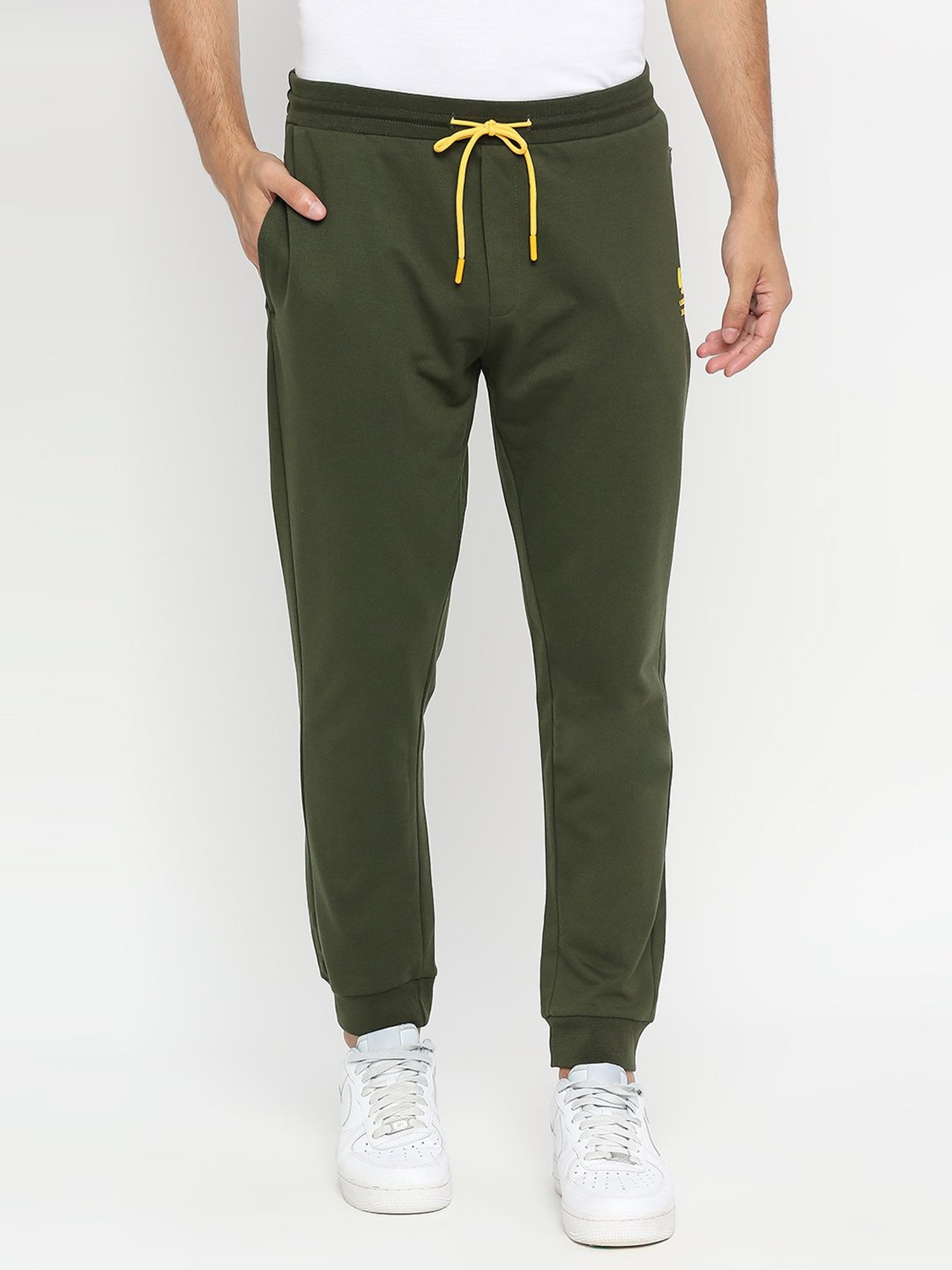 UnderJeans by Spykar Olive Joggers