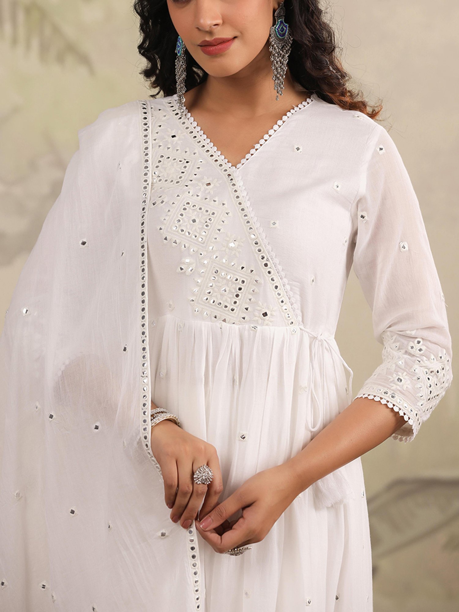 SCAKHI White Embroidered Kurta With Pant & Dupatta