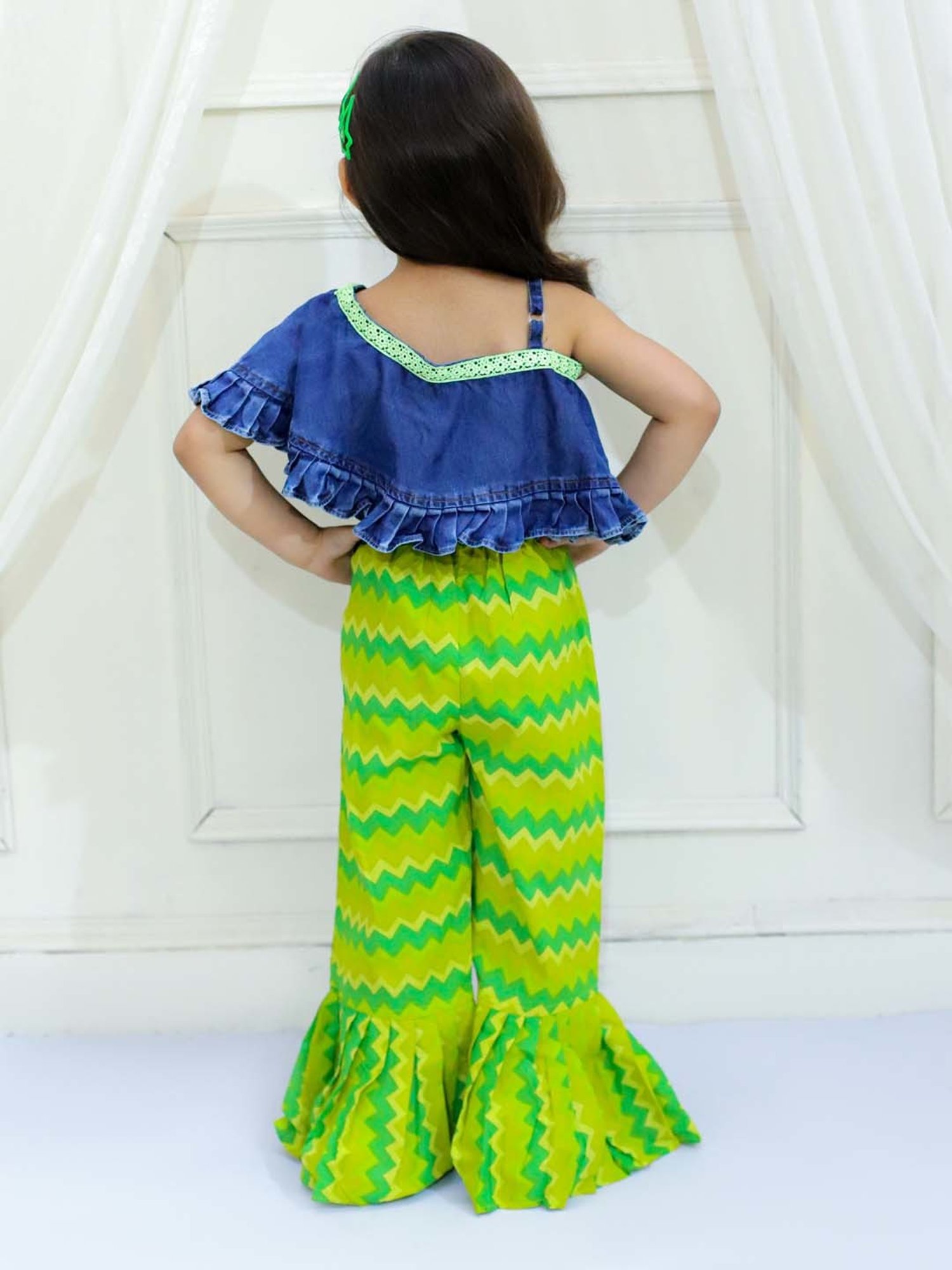 TWISHA Kids Blue & Green Applique Top Set