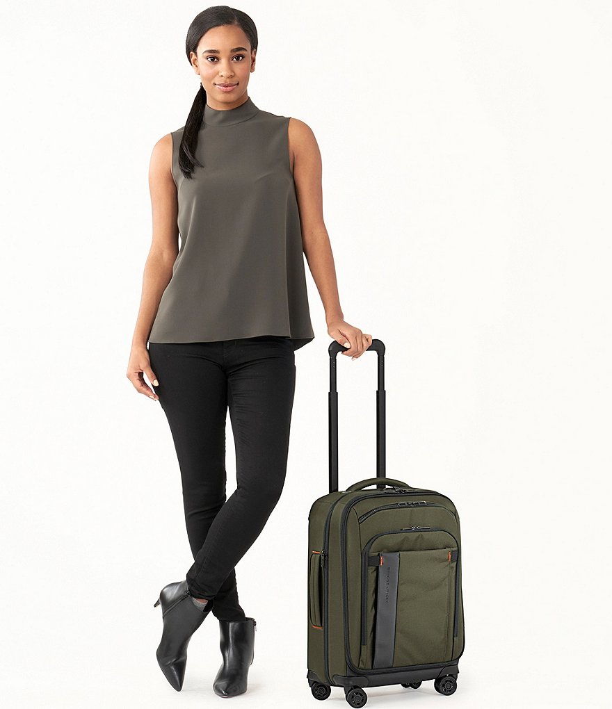 American Tourister 18'' Mickey Mouse Upright Hardside Suitcase