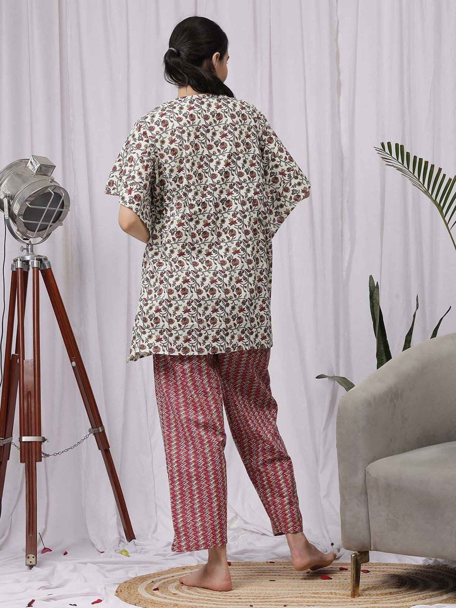 NEUDIS Beige & Maroon Printed Kaftan Pyjamas Set