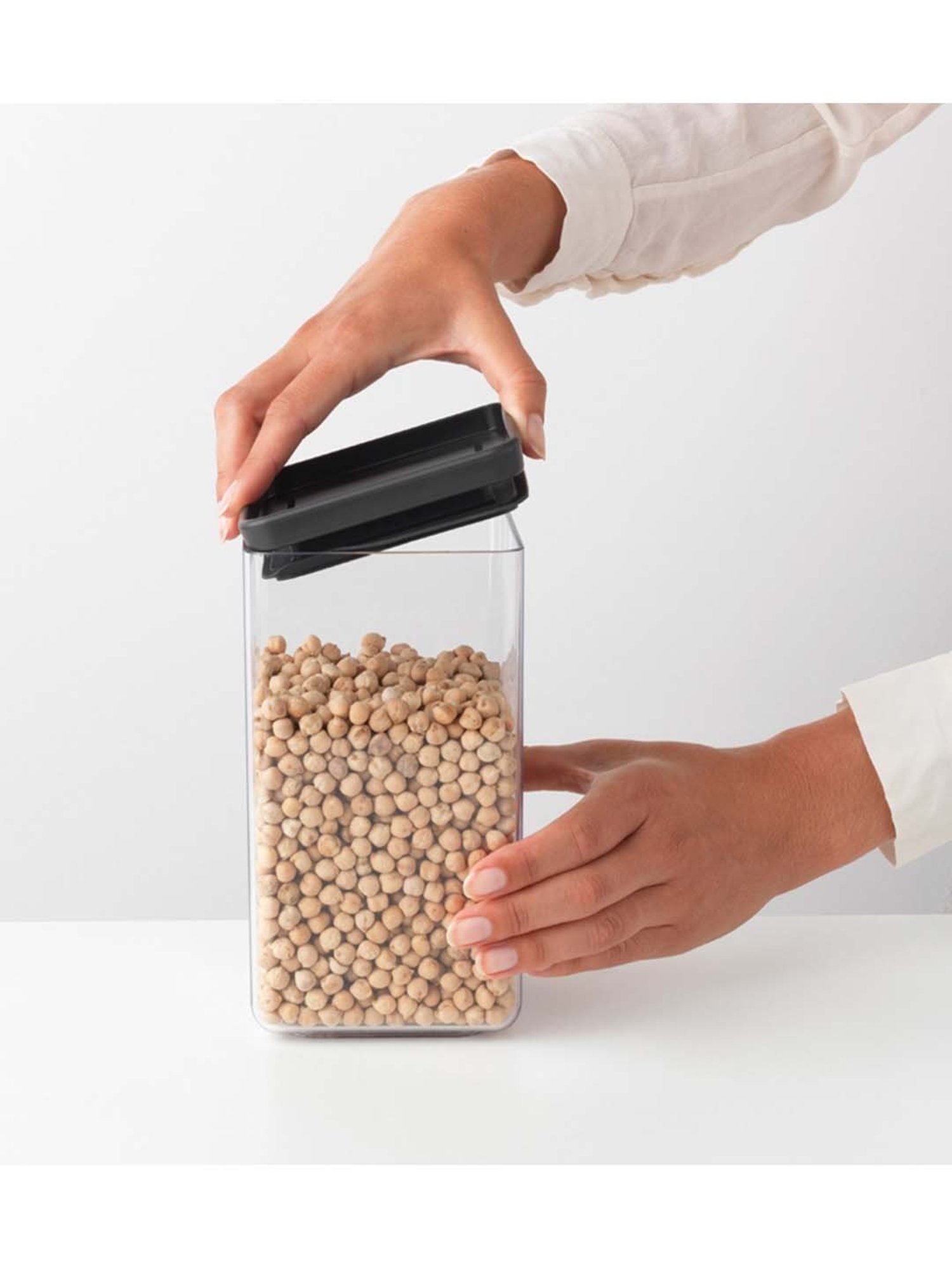 BRABANTIA Transparent Plastic Square Containers with Lid (1600 ml) - Set of 1