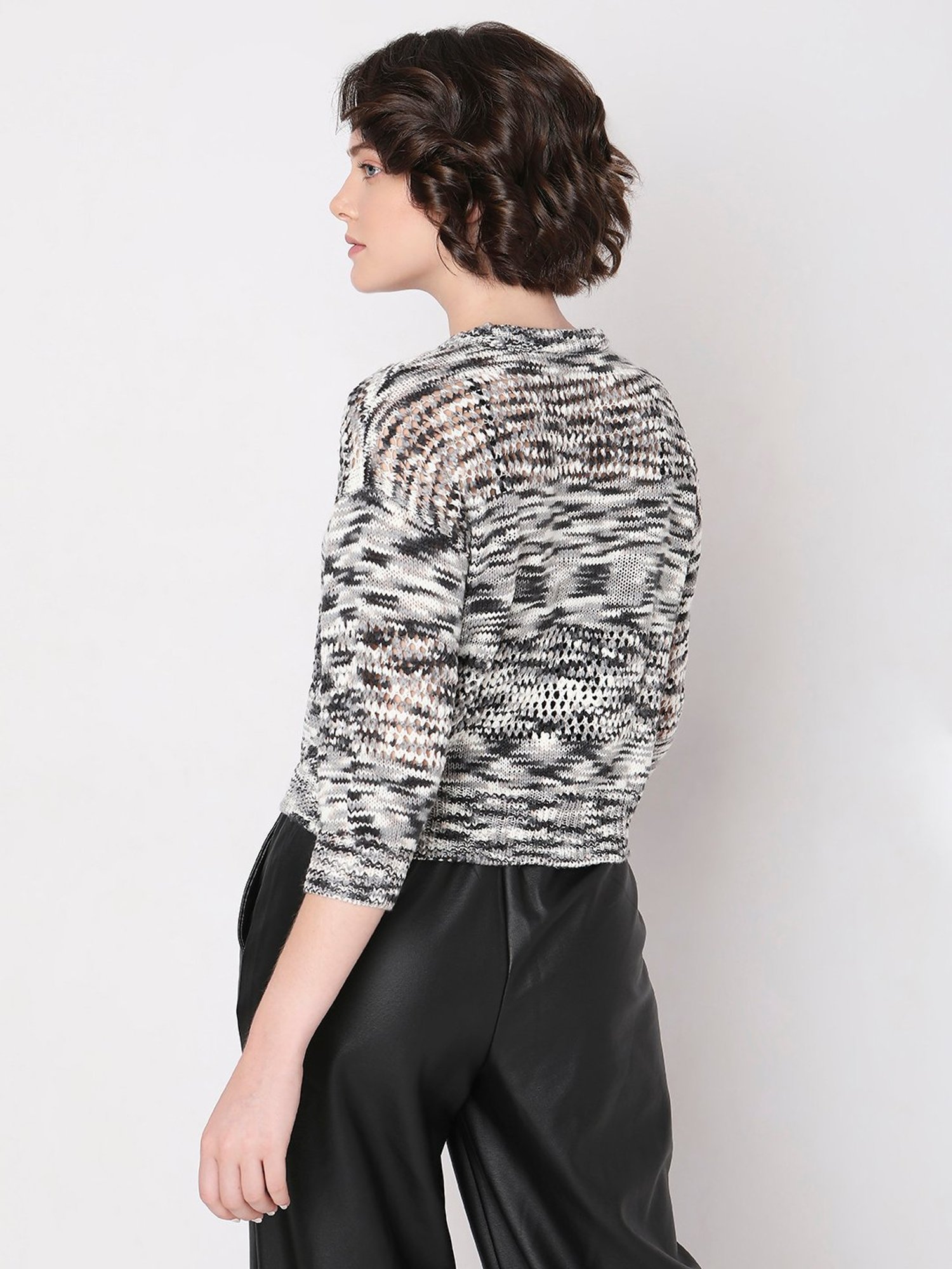 Vero Moda Black & White Printed Pullover