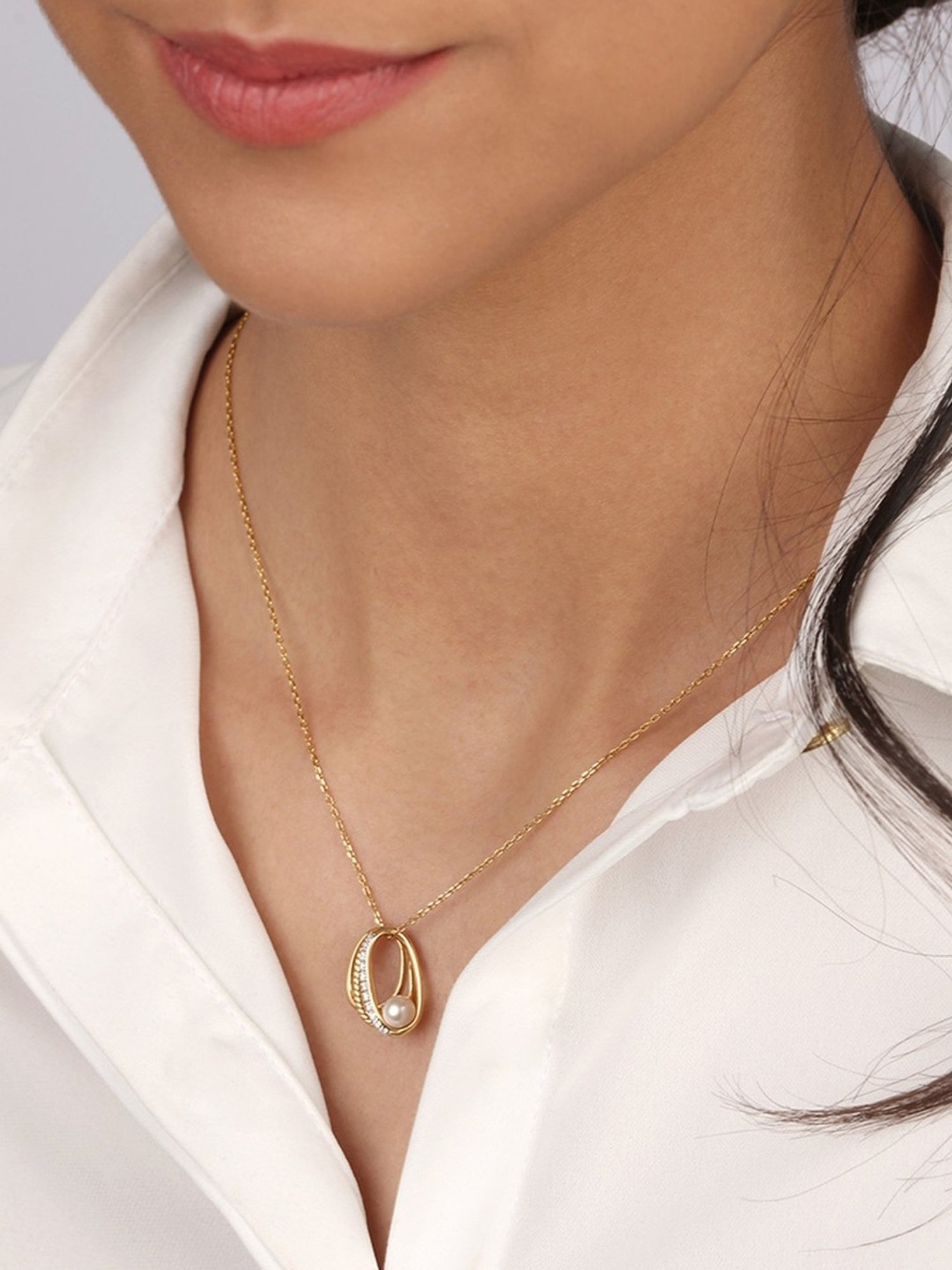 Mia by Tanishq Pretty Cosmic Reverie 14k Gold & Diamond Pearl Pendant