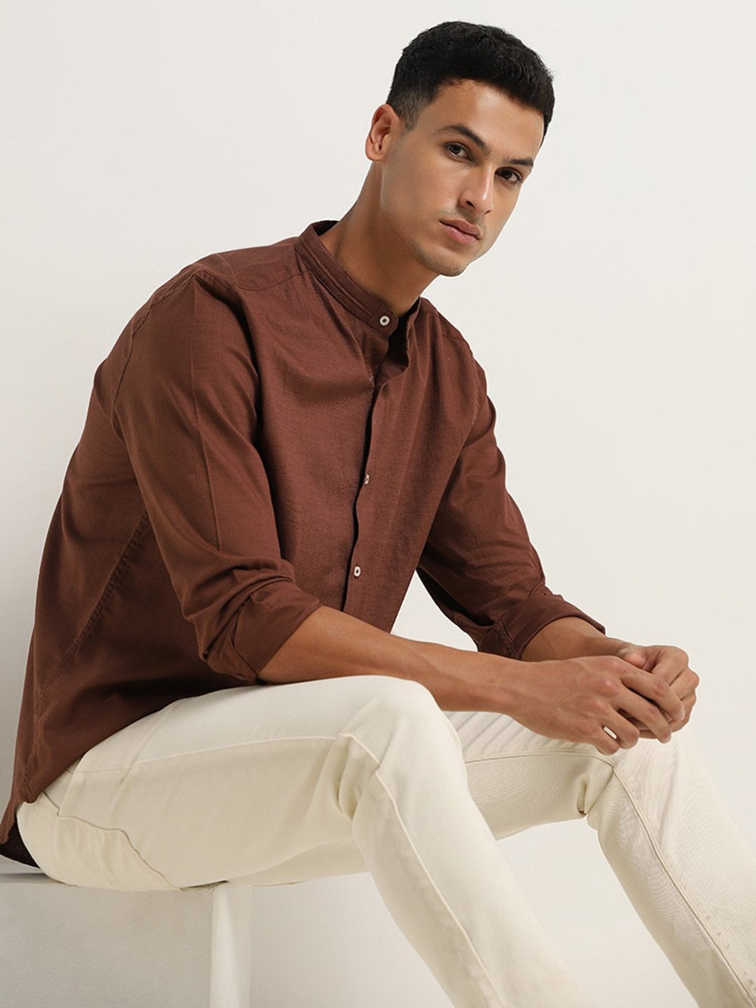 Ascot by Westside Brown Relaxed Fit Solid Shirt