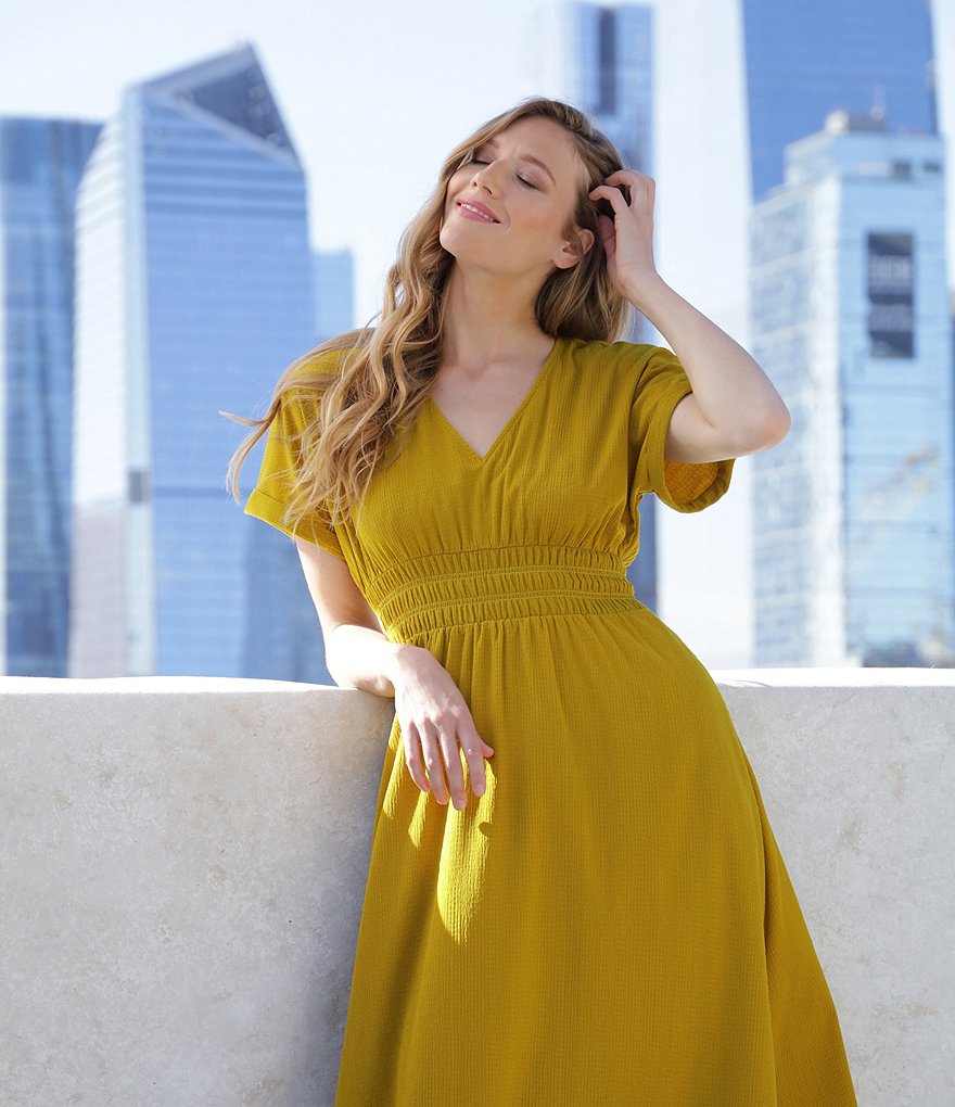 London Times Short Sleeve Elastic Smocked Waist V-Neck Midi Dress