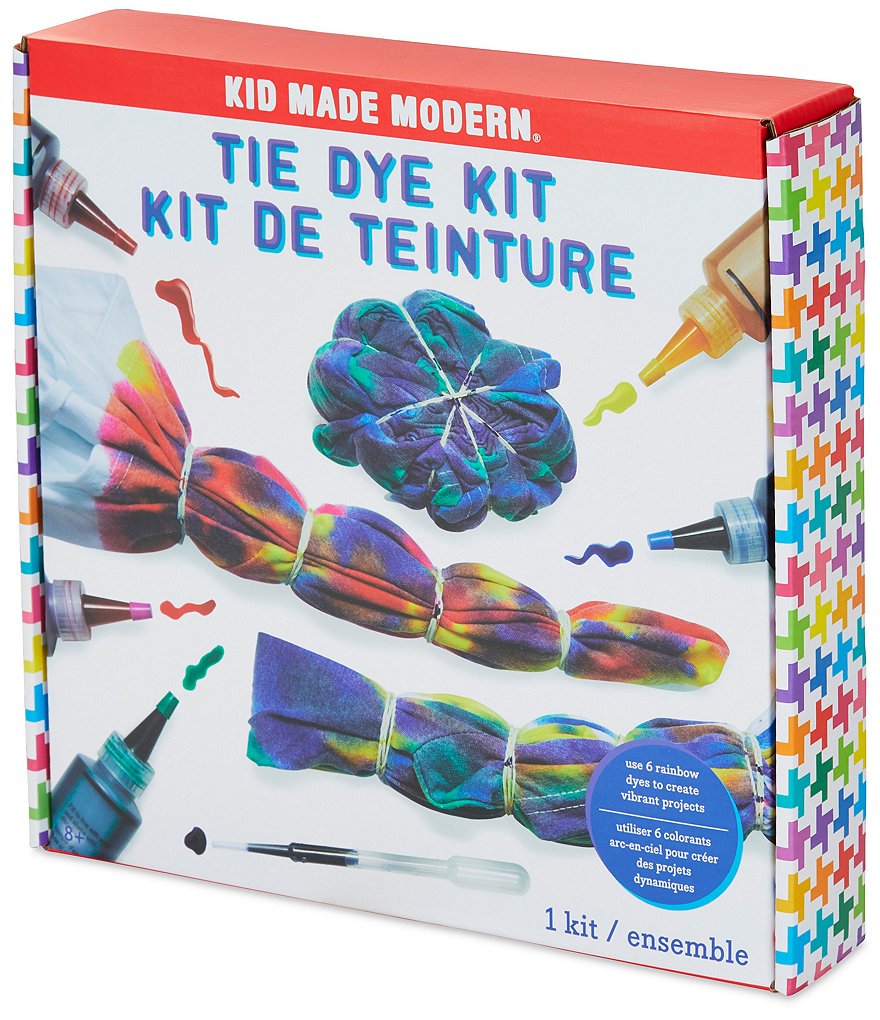 Melissa & Doug Abby & Emma Magnetic Wooden Dress-Up Doll Set