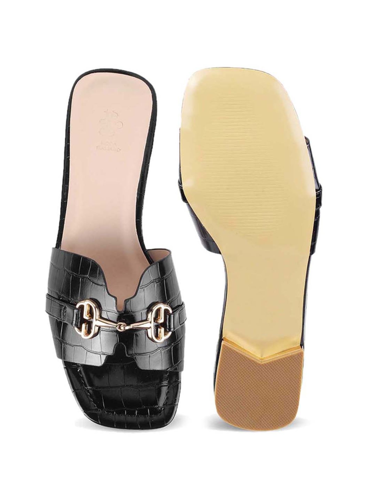 Tresmode Women's Black Casual Sandals