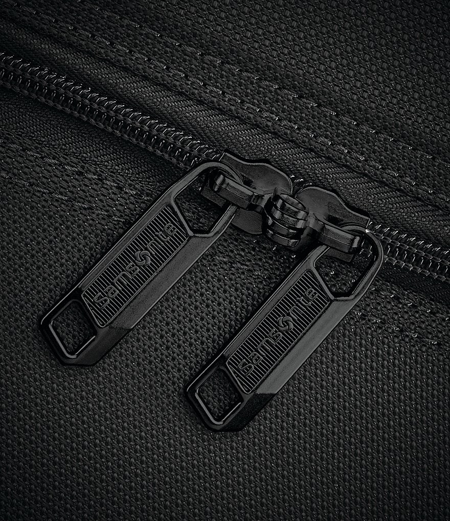 Delsey Paris Velocity Softside Spinner Garment Bag