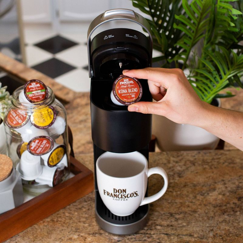 Don Francisco's Vanilla Nut Medium Roast Coffee - Single Serve Pods - 24ct