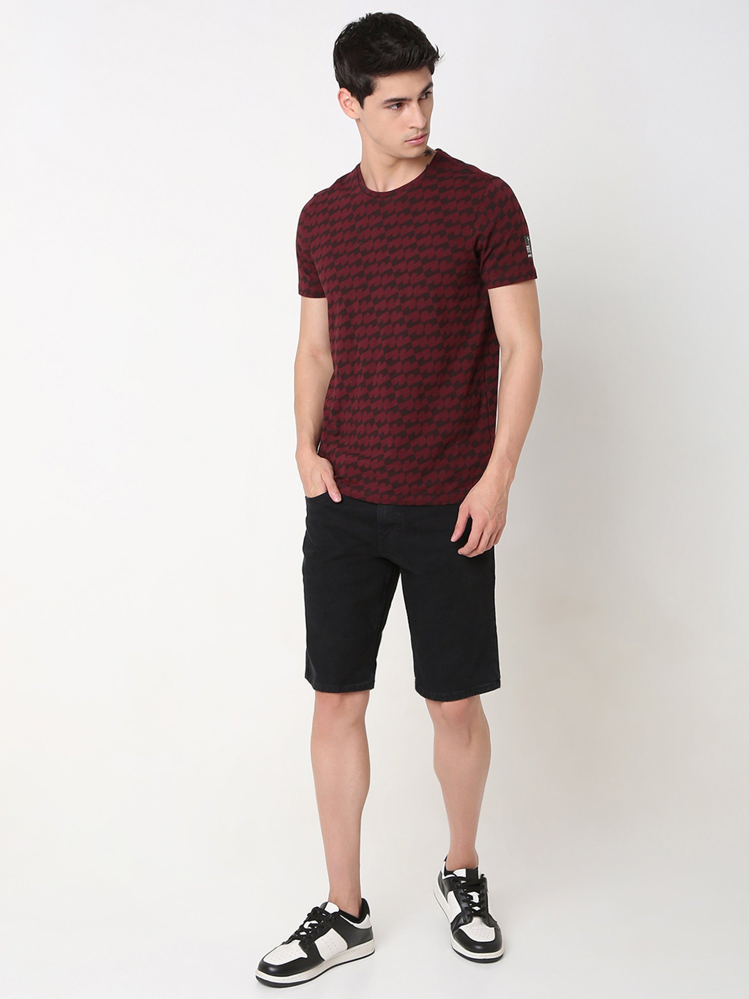 Spykar Maroon Slim Fit Printed Crew T-Shirt