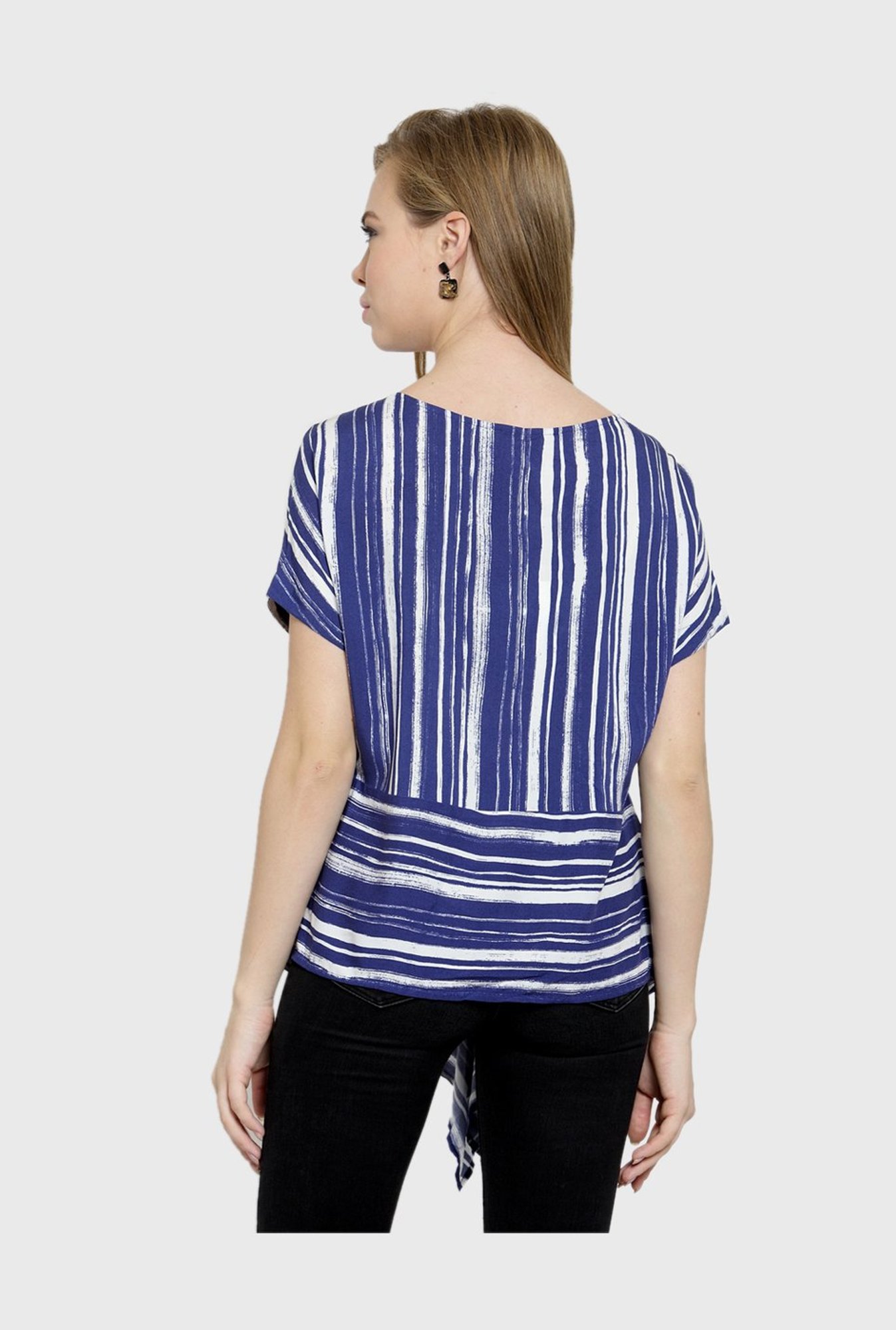 Latin Quarters Blue Striped Top