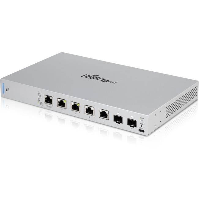 Ubiquiti 10 Gigabit 6-Port 802.3Bt Unifi Switch