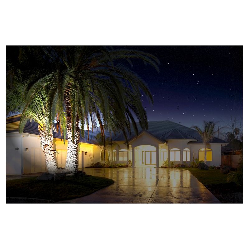 Solar Portable Garden and Pathway Light Amber/White - Techko Maid