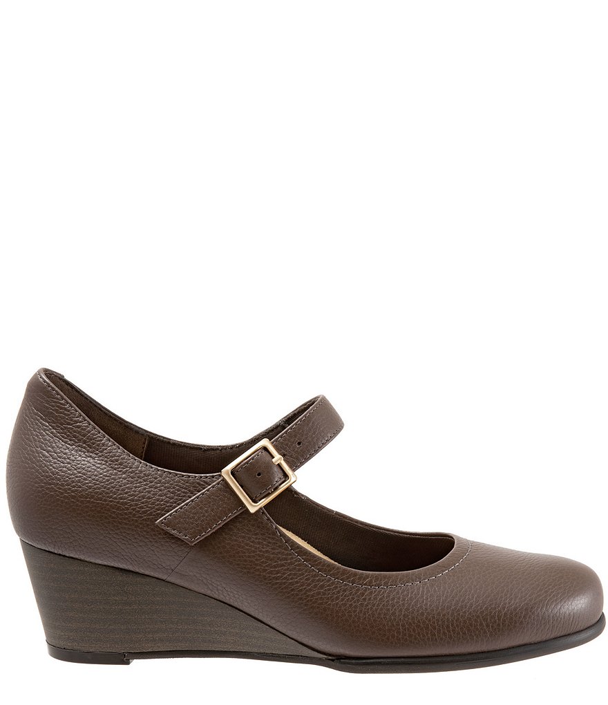 Trotters Willow Mary Jane Wedge Pumps