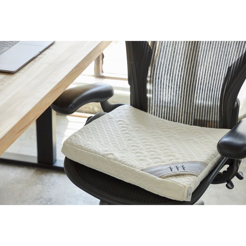 Emma and Oliver Black Fabric Chiavari Chair Storage Cover