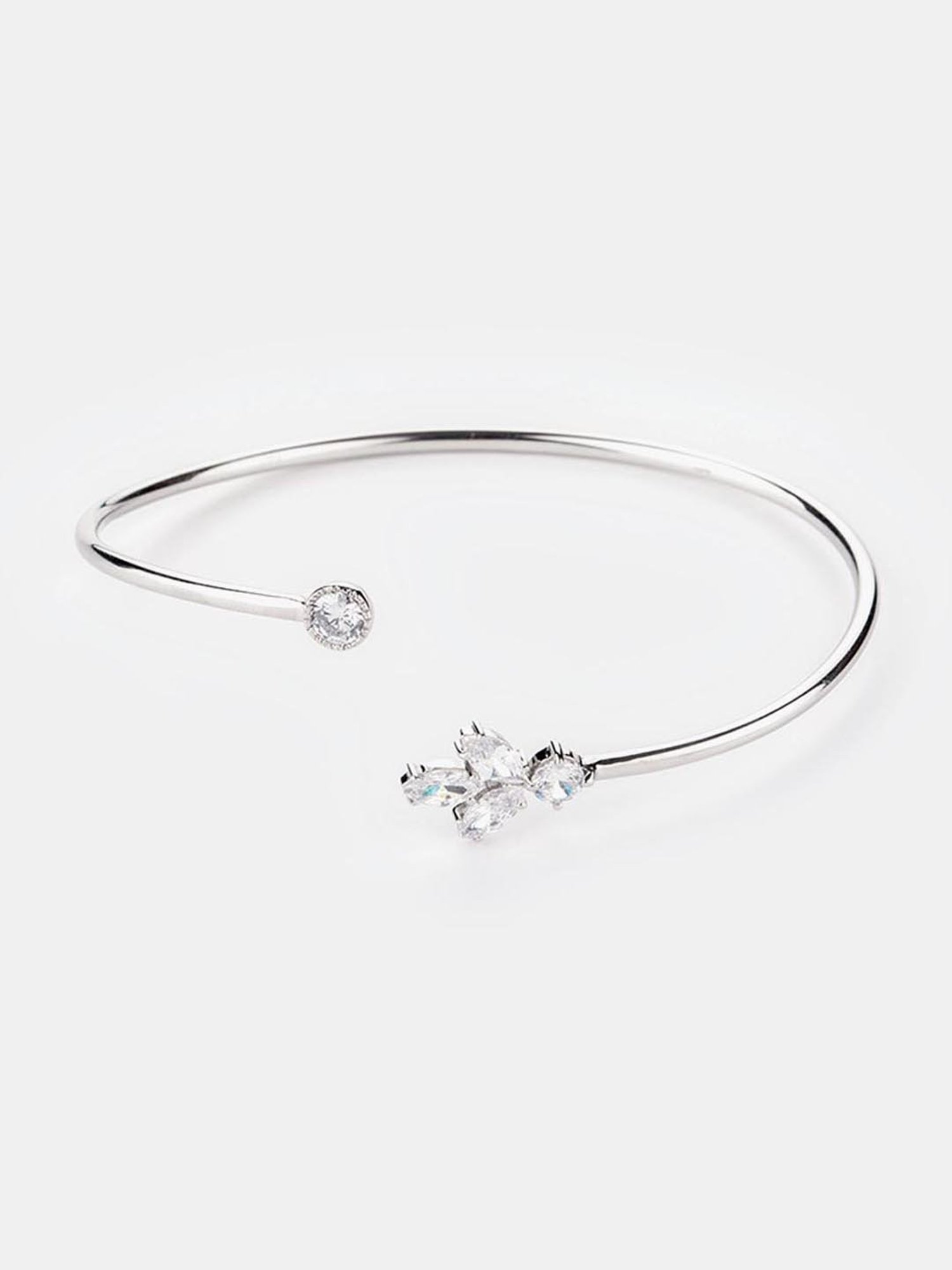 Shaya 92.5 Sterling Silver Walking on Air Leaf Bracelet for Women