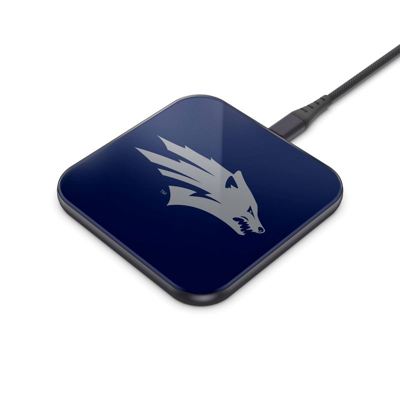 NCAA Nevada Wolf Pack Wireless 10W Charging Pad
