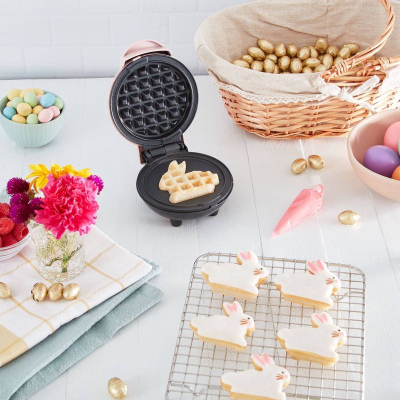 Dash Bunny Waffle Maker - Rose