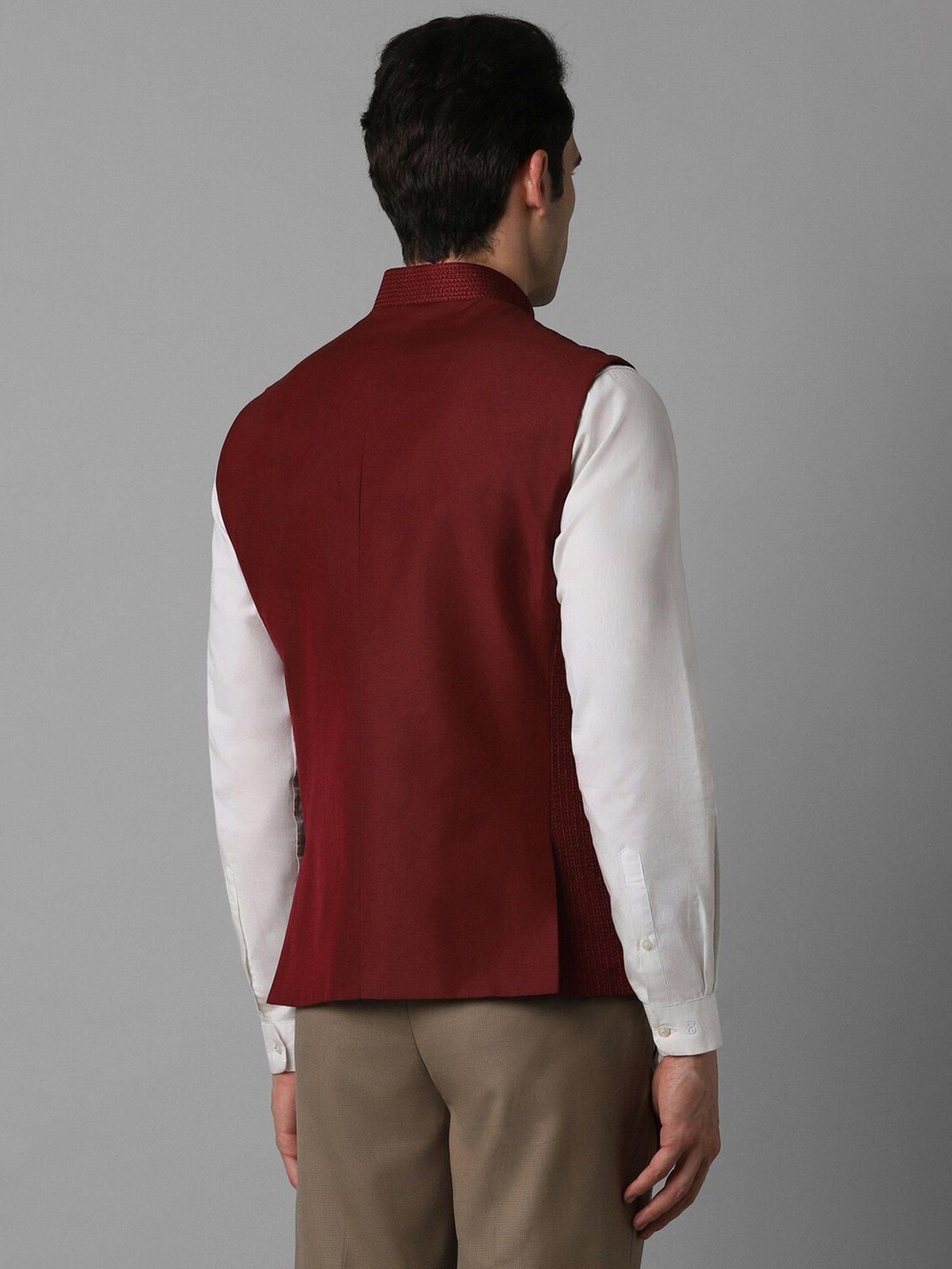 Louis Philippe Maroon Slim Fit Self Pattern Nehru Jacket