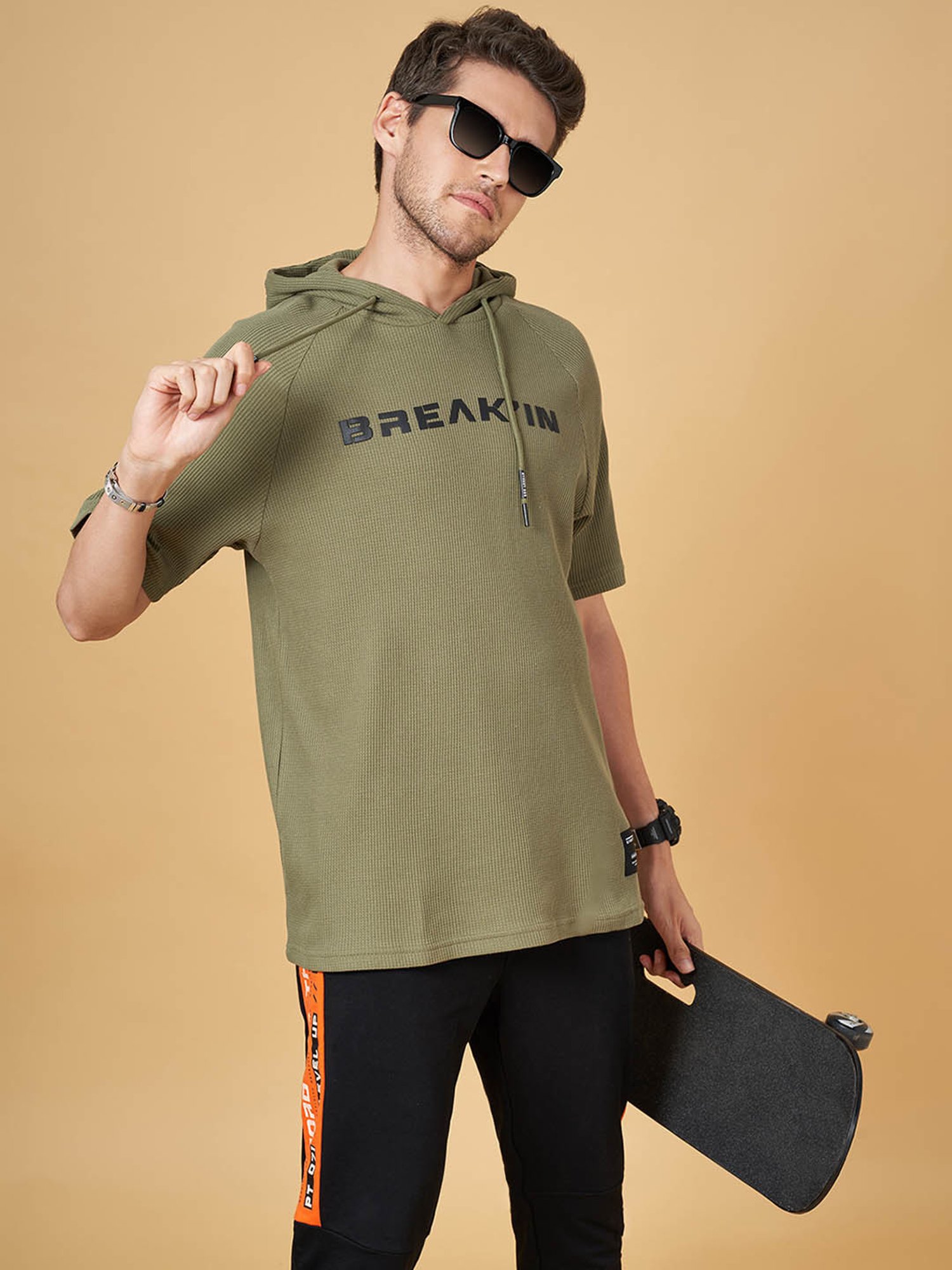 Street 808 by Pantaloons Green Cotton Regular Fit Printed Hooded T-Shirt