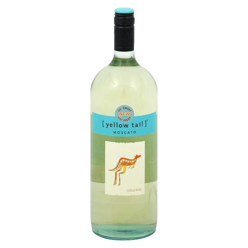 Yellow Tail Moscato White Wine - 1.5L Bottle